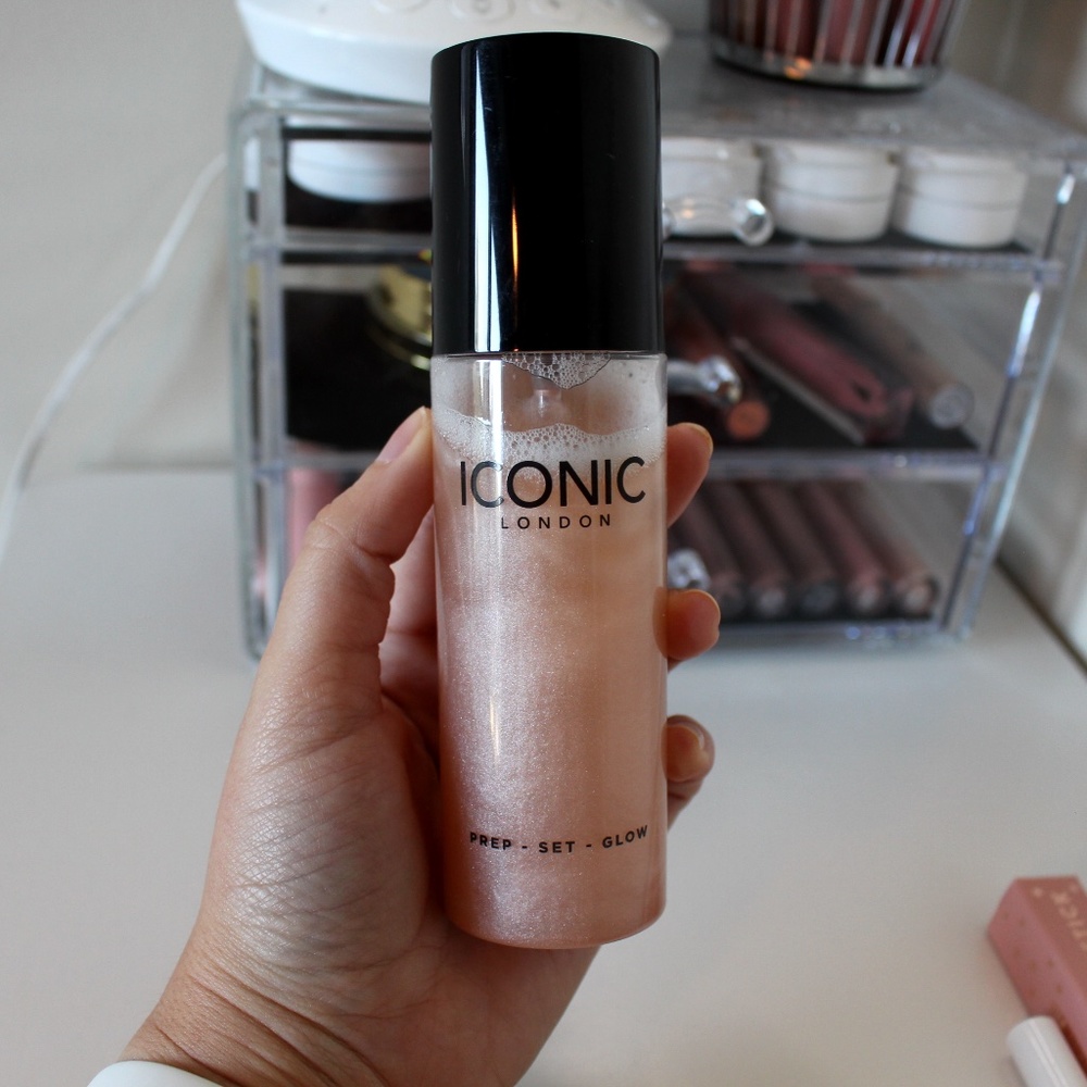 ICONIC LONDON Prep Set Glow Spray